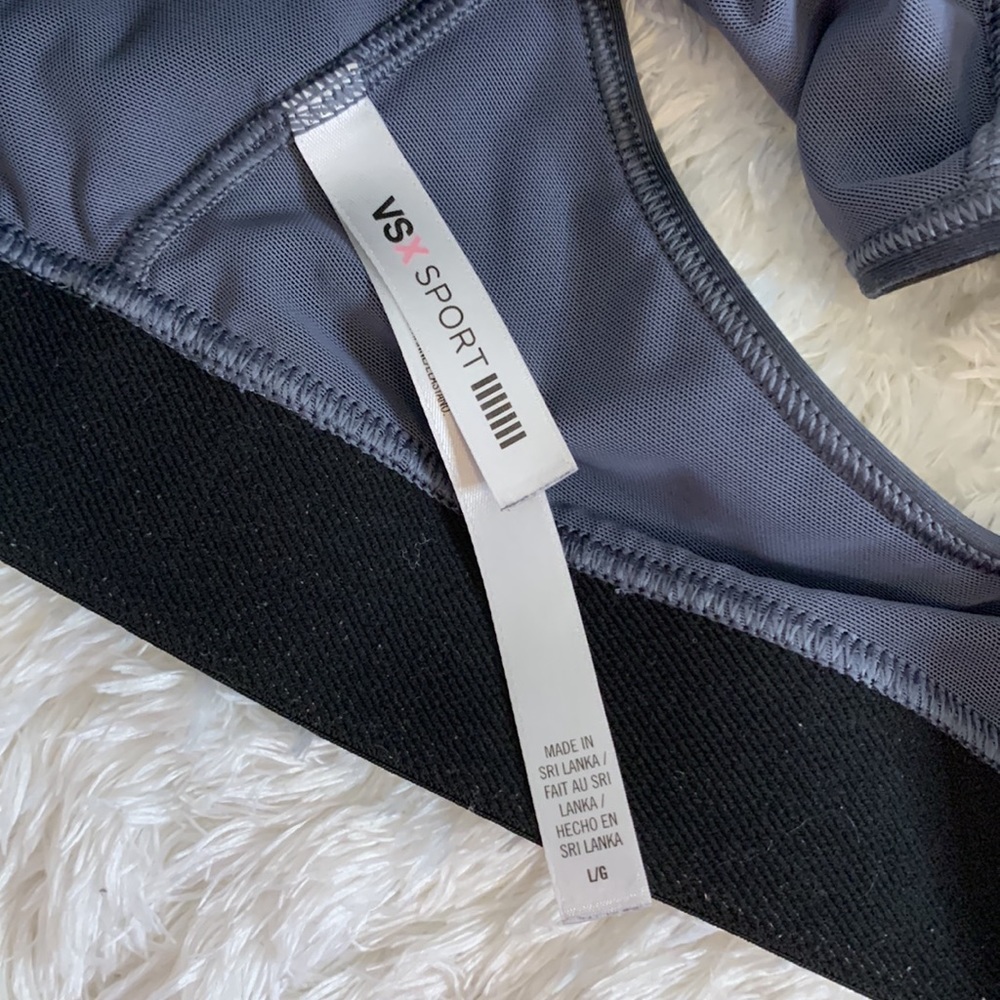 Victoria Secret Sports Bra - Picture 6 of 8